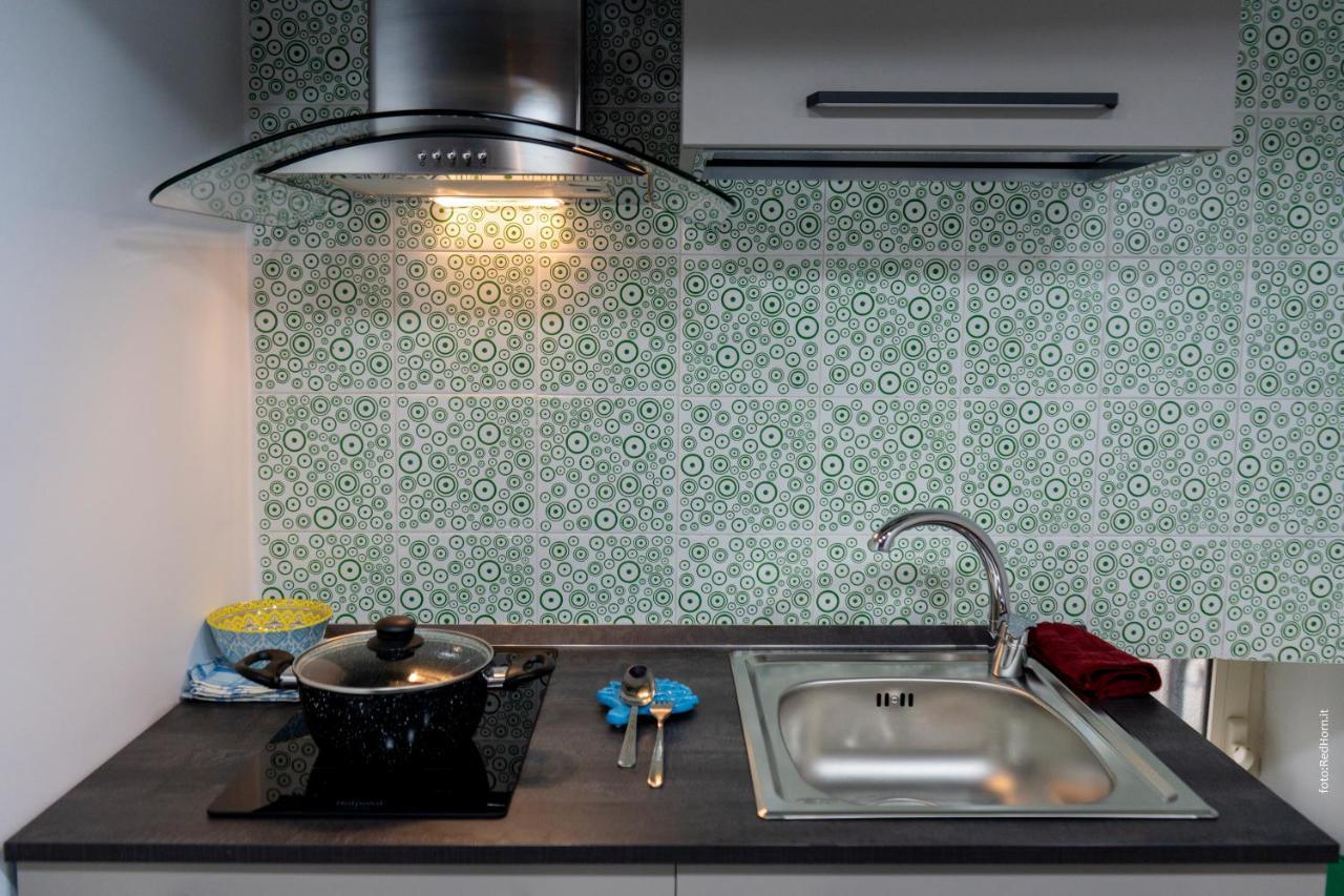 Two Rooms Chiaia 37 Napoli Ngoại thất bức ảnh
