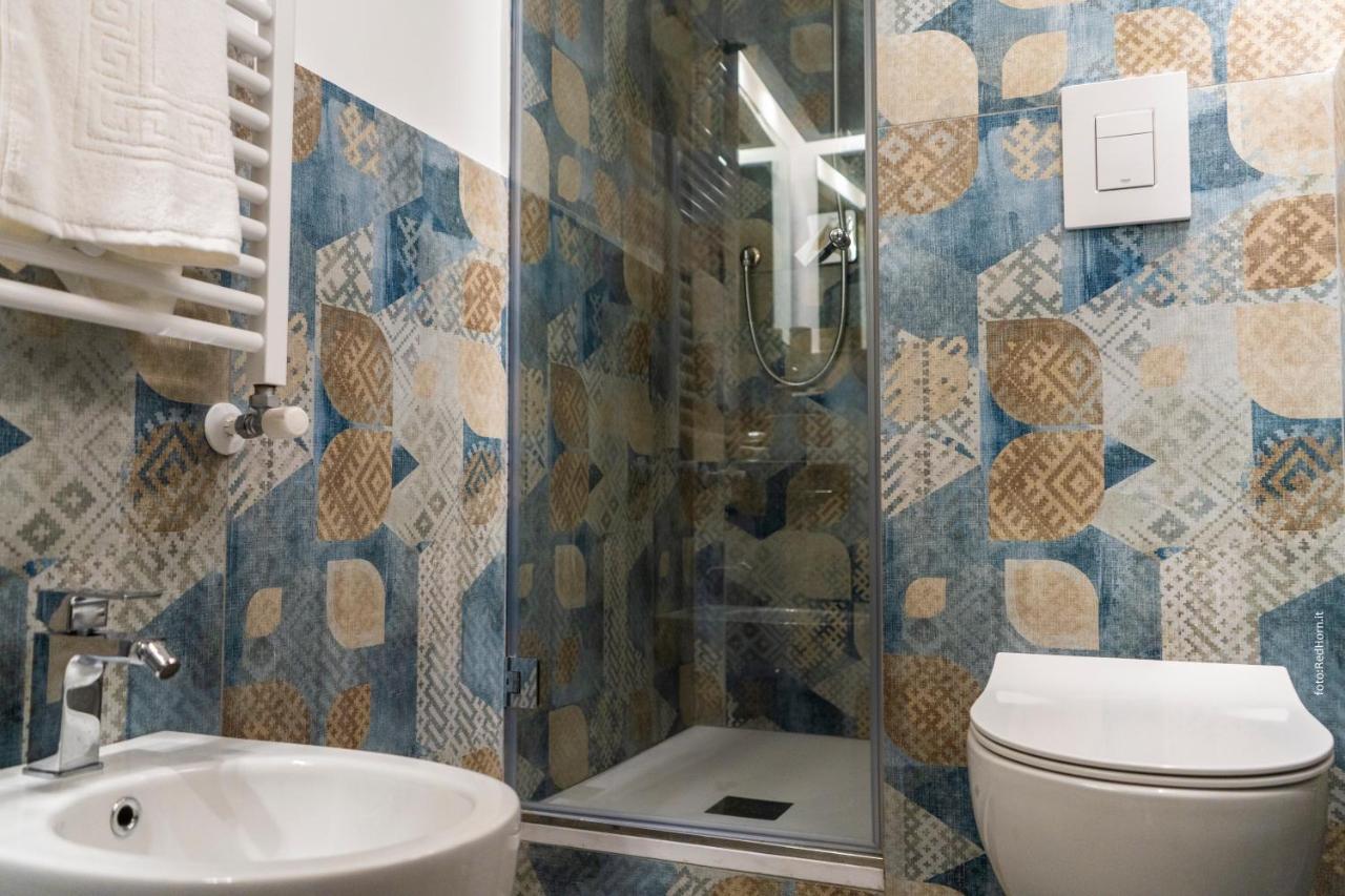 Two Rooms Chiaia 37 Napoli Ngoại thất bức ảnh